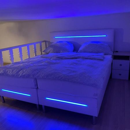 Apartment 1080 Wina Bagian luar foto