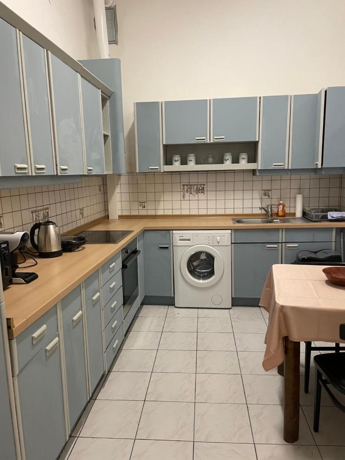 Apartment 1080 Wina Bagian luar foto